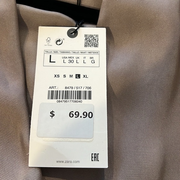 Blouse with bell sleeves - Picture 6 of 6